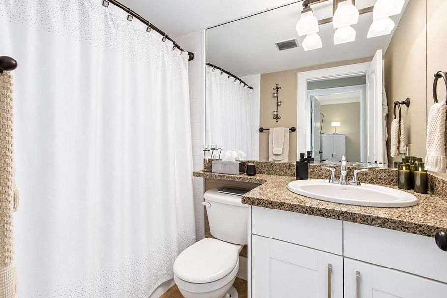 404 360 E 2nd Street North Vancouver, BC - 28