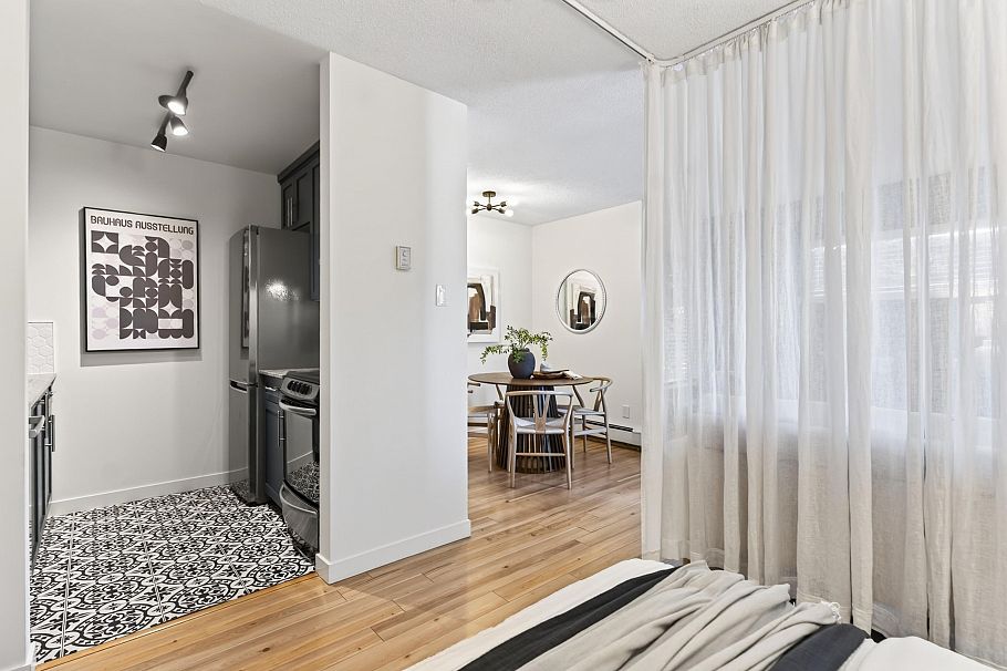 303 288 E 14th Avenue Vancouver, BC - 25
