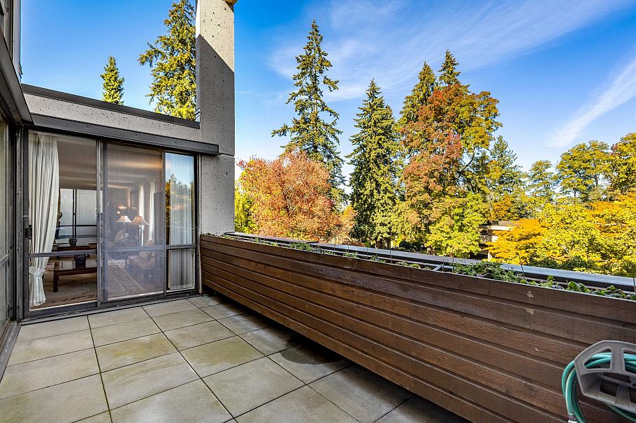 512 4900 Cartier Street Vancouver, BC - 29