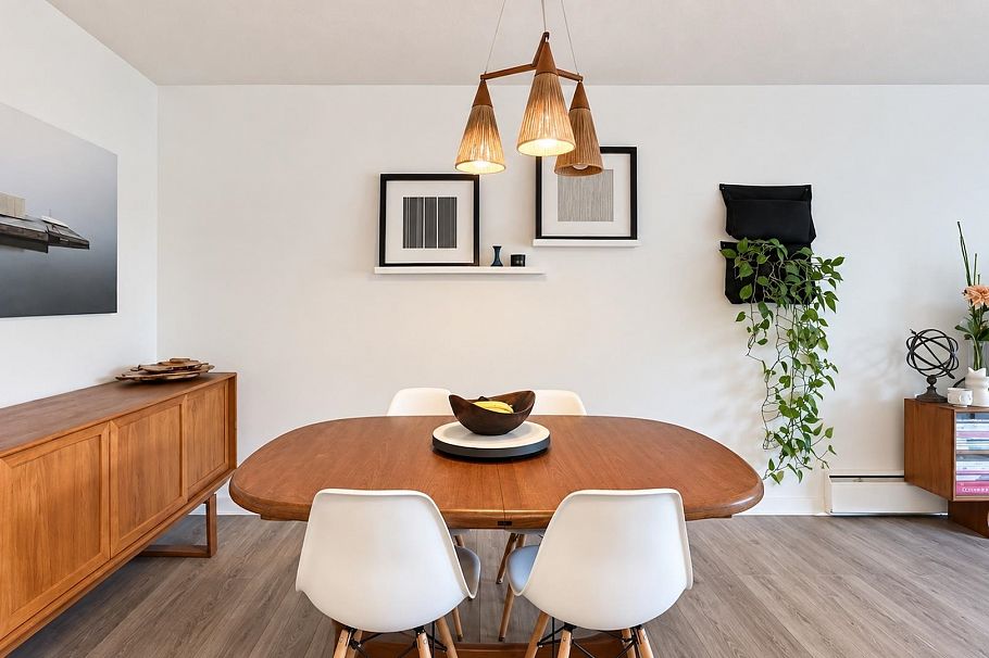 204 1610 Chesterfield Avenue North Vancouver, BC - 9