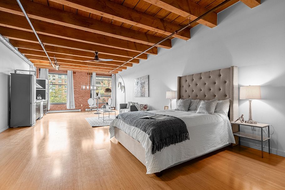 315 55 E Cordova Street Vancouver, BC - 1
