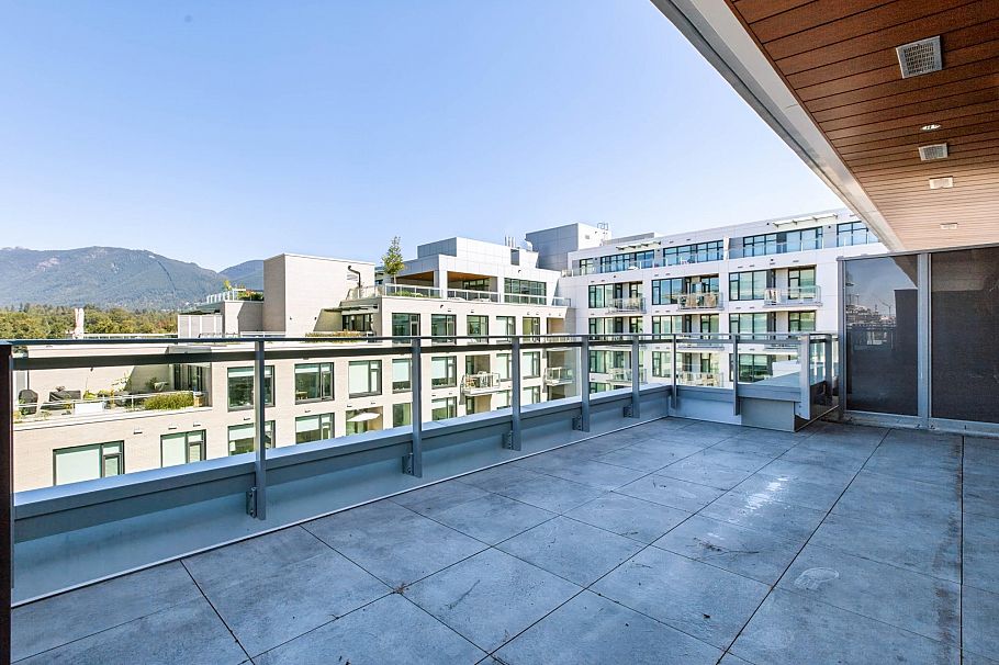 704 777 Harbour Way North Vancouver, BC - 24