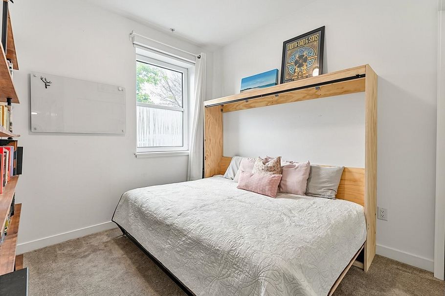 104 108 E 35th Avenue Vancouver, BC - 26