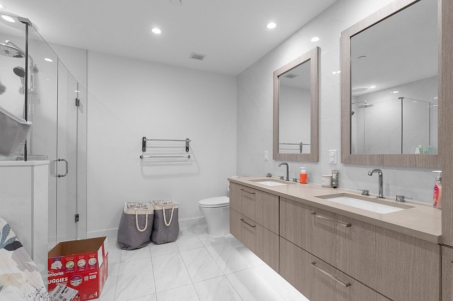 308 747 E 3rd Street North Vancouver, BC - 20