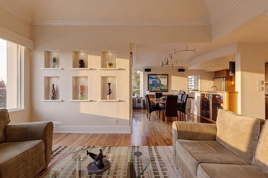 701 1345 Burnaby Street Vancouver, BC - 3