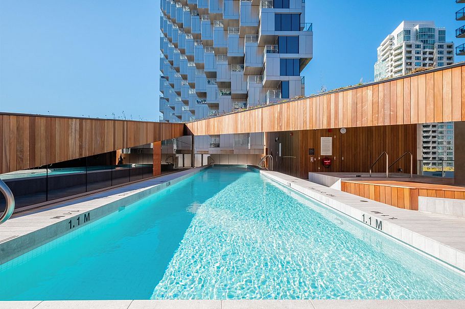2611 1480 Howe Street Vancouver, BC - 13