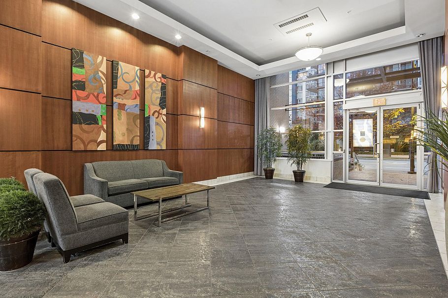 607 188 E Esplanade North Vancouver, BC - 6