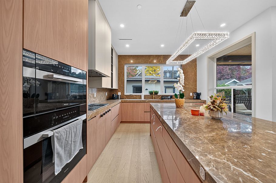 6664 Balsam Street Vancouver, BC - 7