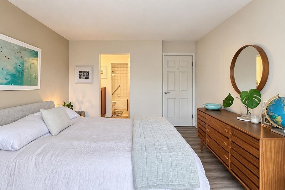 204 1610 Chesterfield Avenue North Vancouver, BC - 19
