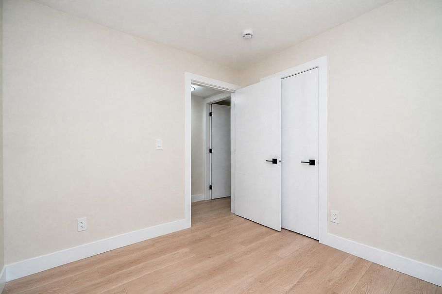2828 Cheyenne Avenue Vancouver, BC - 32