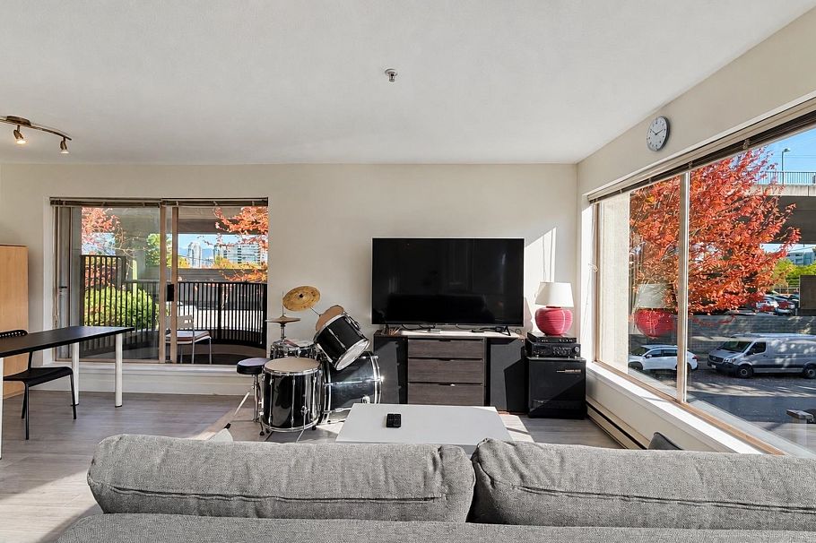 306 1859 Spyglass Place Vancouver, BC - 8