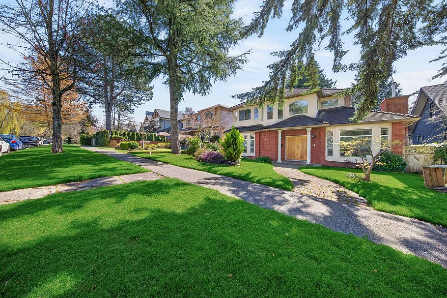 3456 W 36th Avenue Vancouver, BC - 3