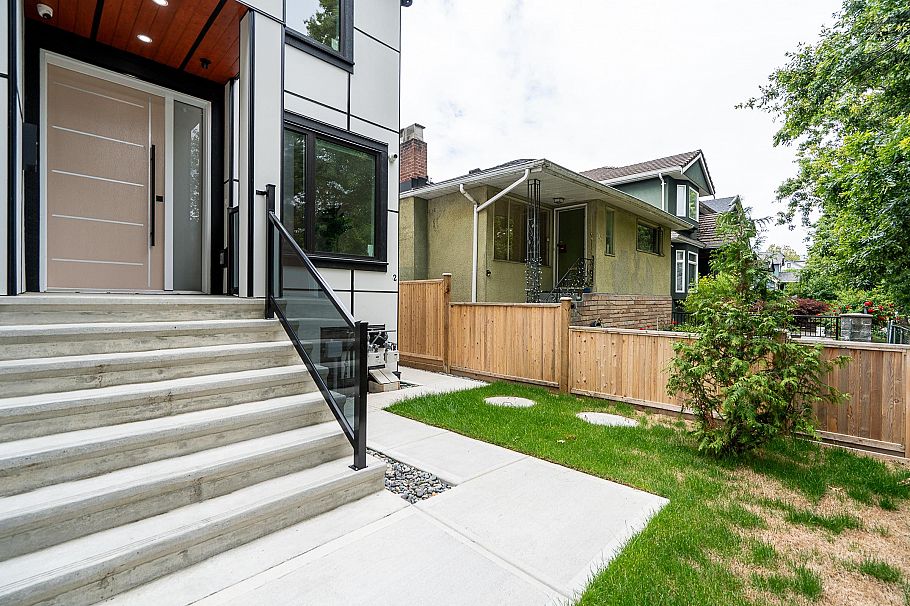 2828 Cheyenne Avenue Vancouver, BC - 39