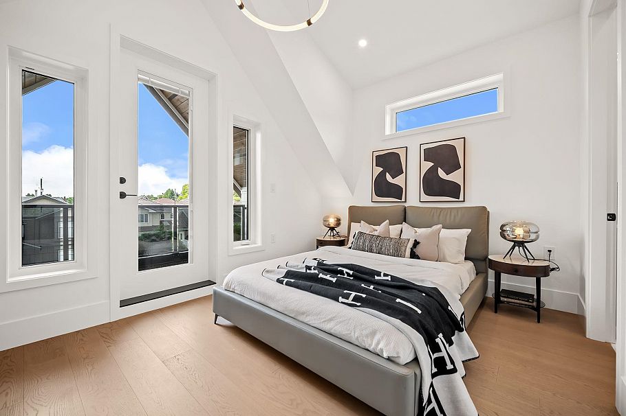 1 2547 E 2nd Avenue Vancouver, BC - 28