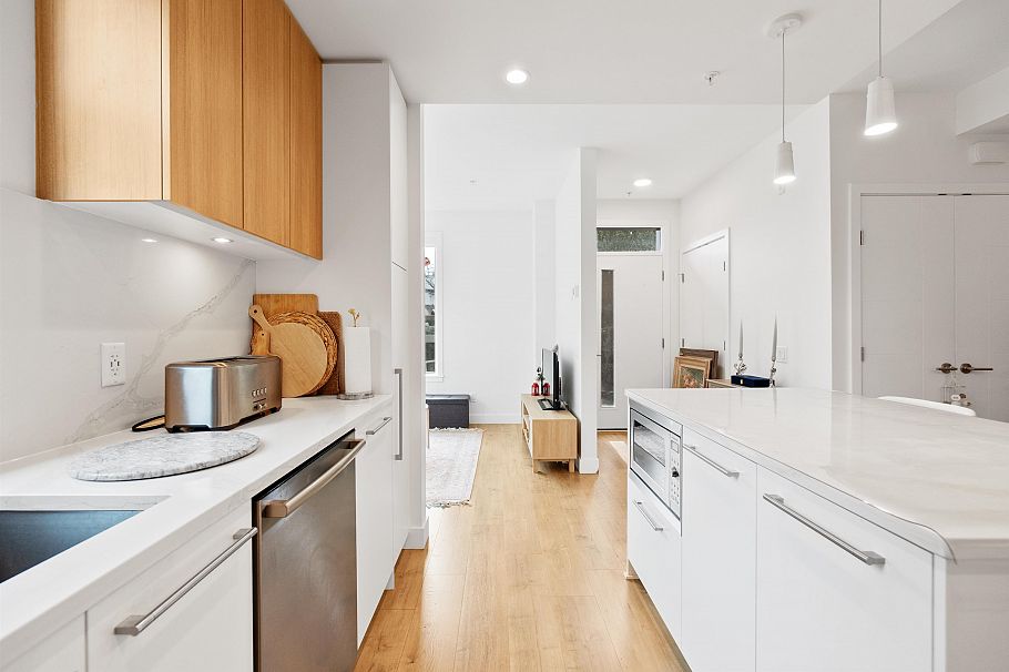 176 2035 Glenaire Drive North Vancouver, BC - 15