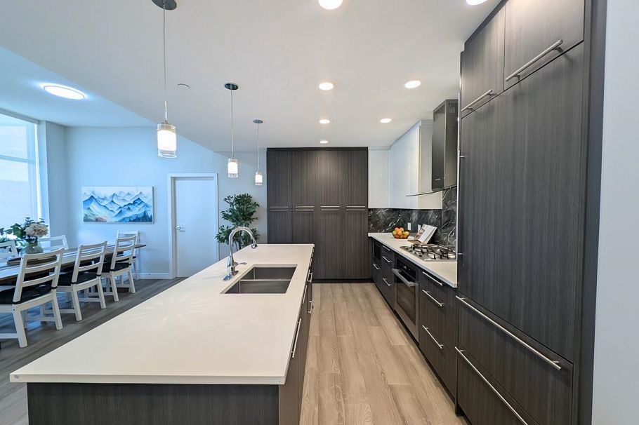 501 5077 Cambie Street Vancouver, BC - 4