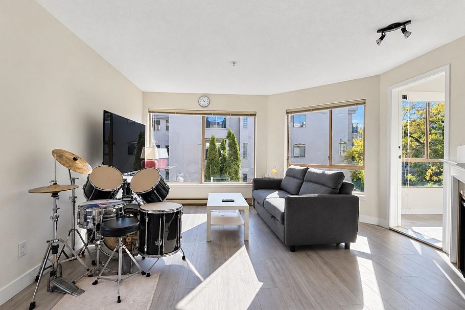 306 1859 Spyglass Place Vancouver, BC - 6