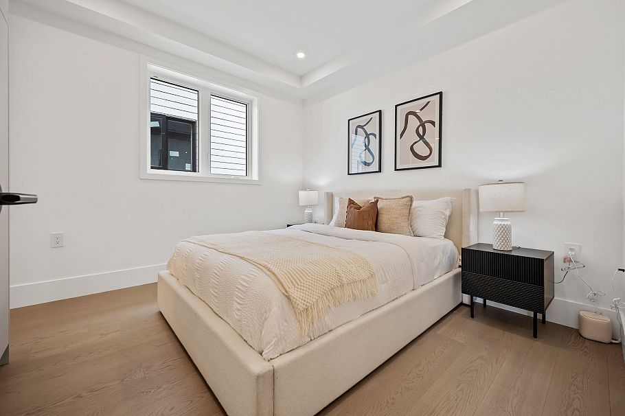 1 2547 E 2nd Avenue Vancouver, BC - 23