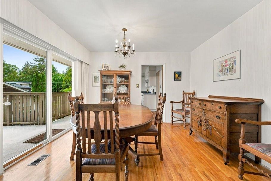 4295 Nottingham Road North Vancouver, BC - 7