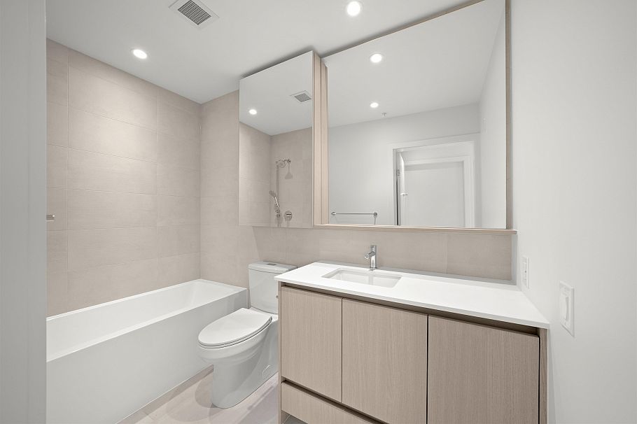 408 4928 Quebec Street Vancouver, BC - 20