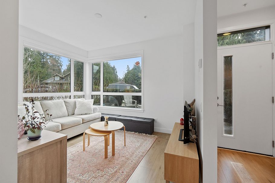 176 2035 Glenaire Drive North Vancouver, BC - 5