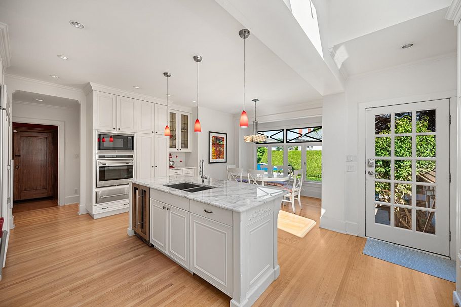 1519 W 35th Avenue Vancouver, BC - 13