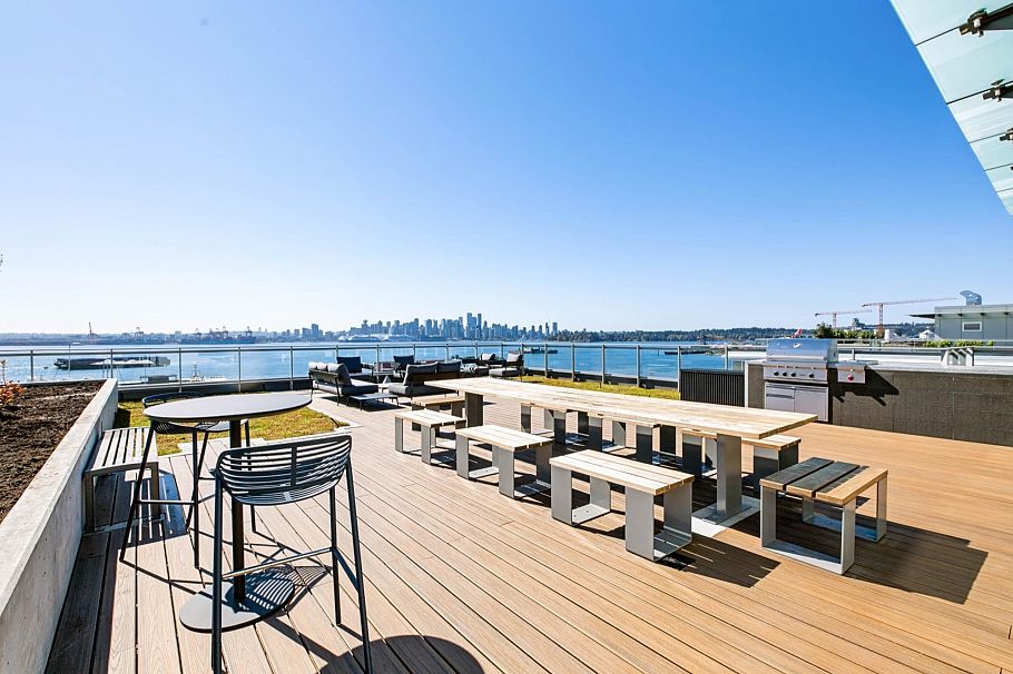 704 777 Harbour Way North Vancouver, BC - 36