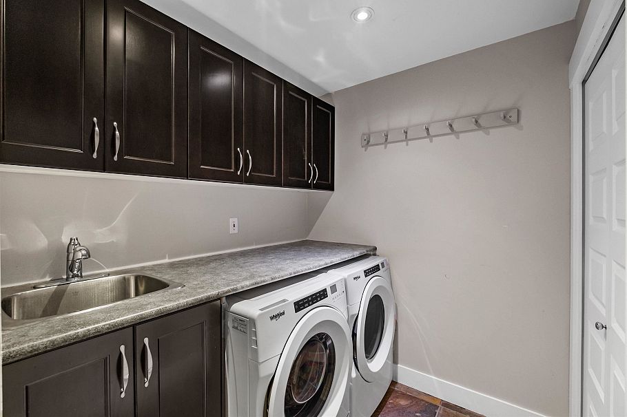 1501 Frederick Road North Vancouver, BC - 19