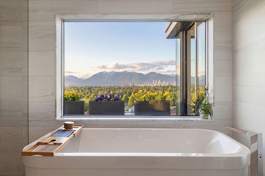2723 W 30th Avenue Vancouver, BC - 23