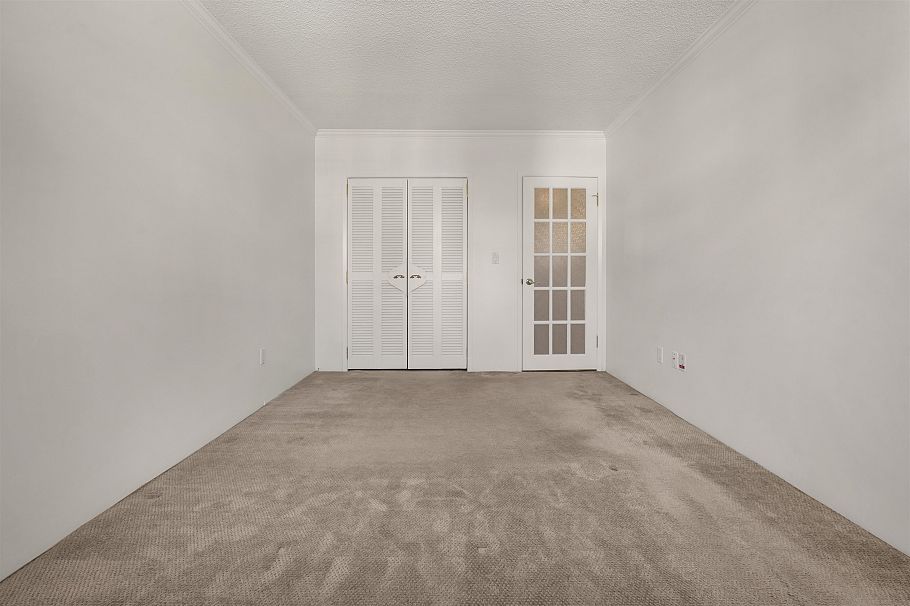304 120 W 17th Street North Vancouver, BC - 10