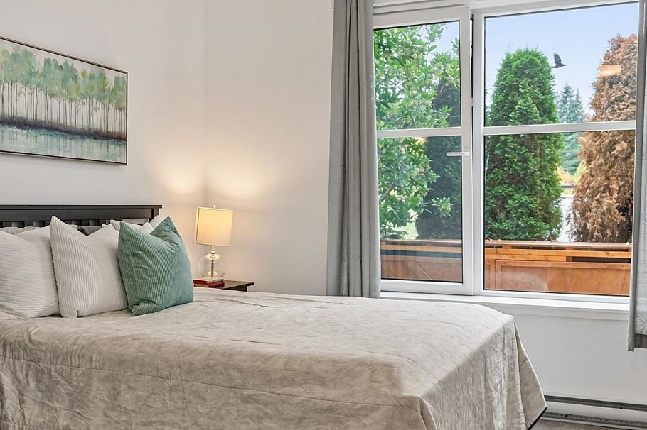 104 108 E 35th Avenue Vancouver, BC - 21