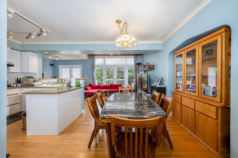 4090 W 35th Avenue Vancouver, BC - 5