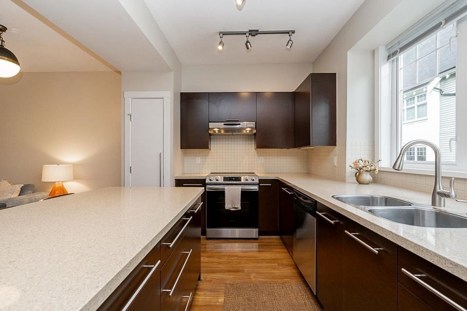 3826 Welwyn Street Vancouver, BC - 7