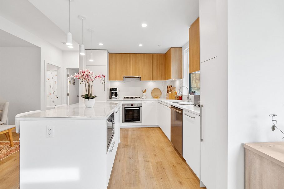 176 2035 Glenaire Drive North Vancouver, BC - 10