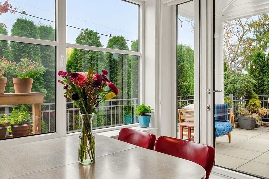 104 108 E 35th Avenue Vancouver, BC - 17