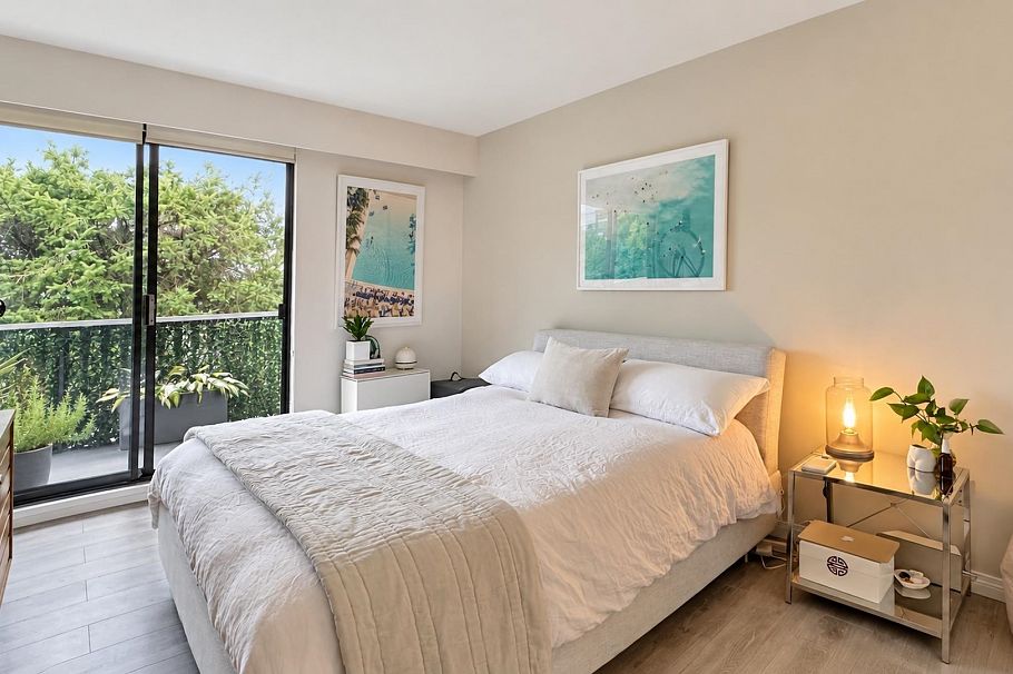 204 1610 Chesterfield Avenue North Vancouver, BC - 17