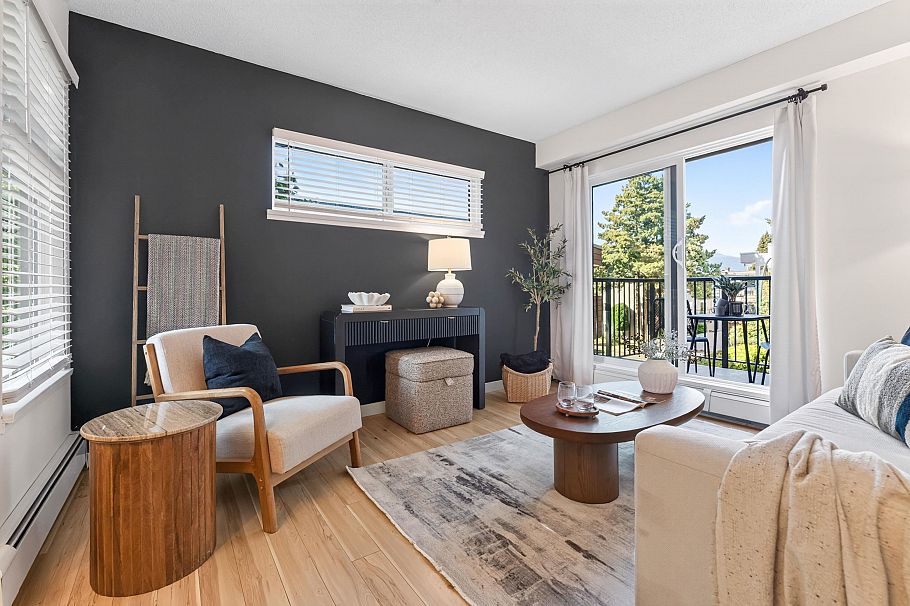 303 288 E 14th Avenue Vancouver, BC - 1