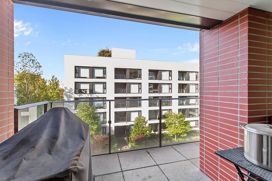 603 1571 W 57th Avenue Vancouver, BC - 8