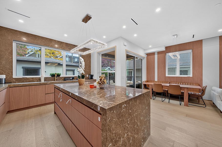 6664 Balsam Street Vancouver, BC - 6