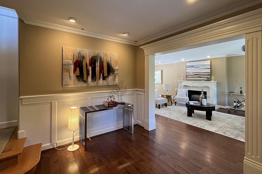 5088 Granville Street Vancouver, BC - 8