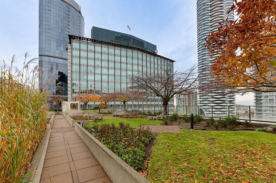 2321 938 Smithe Street Vancouver, BC - 22