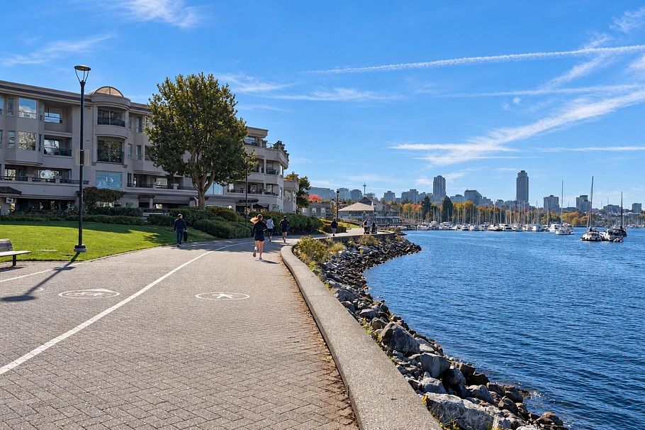 306 1859 Spyglass Place Vancouver, BC - 25