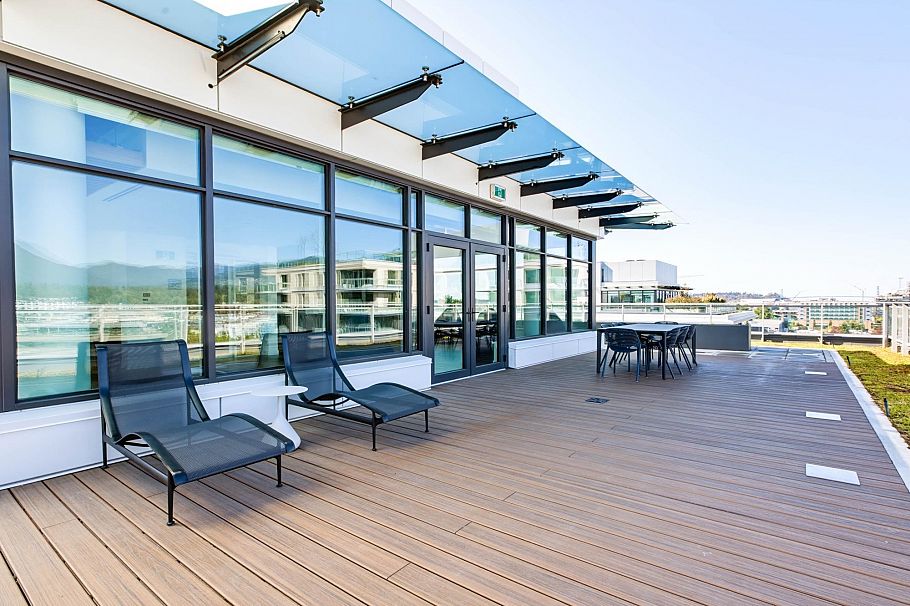 704 777 Harbour Way North Vancouver, BC - 32