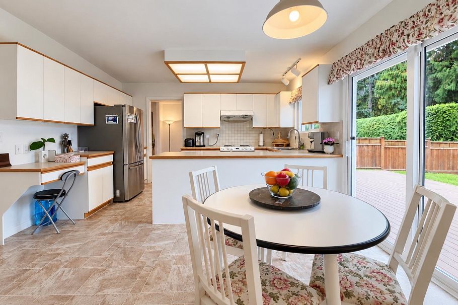 1643 Kerrstead Place North Vancouver, BC - 15