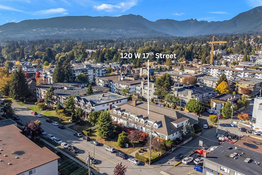 304 120 W 17th Street North Vancouver, BC - 20