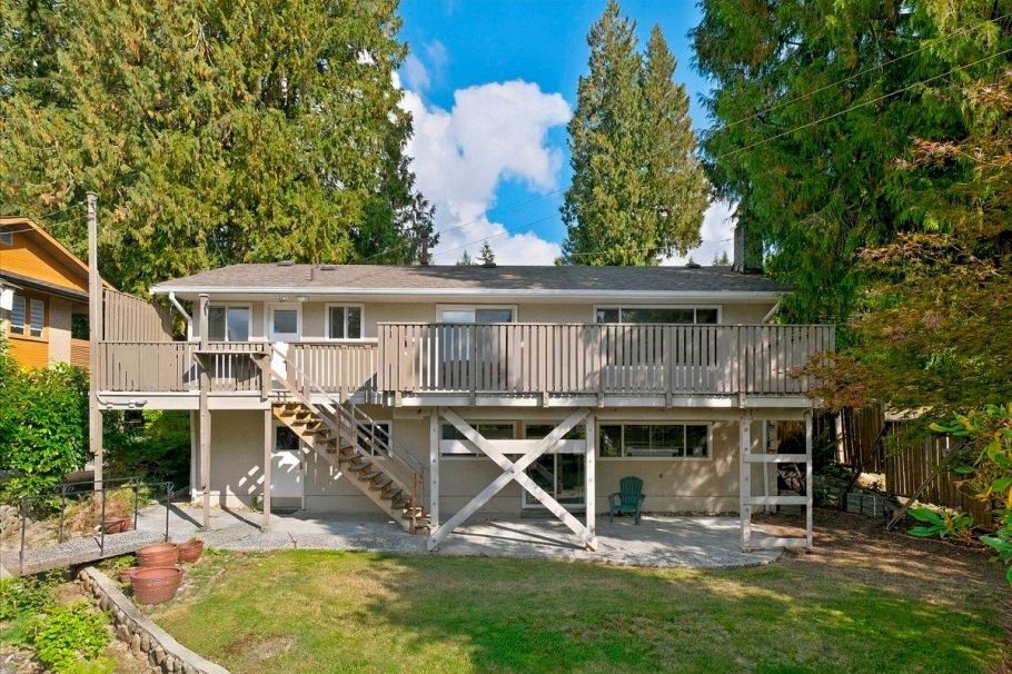 4295 Nottingham Road North Vancouver, BC - 30