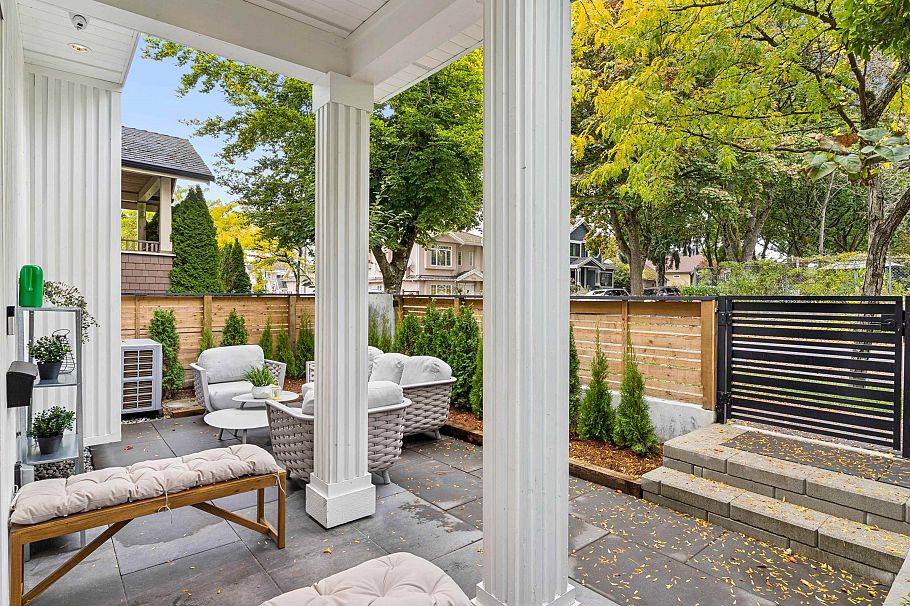 1 878 E 37th Avenue Vancouver, BC - 33