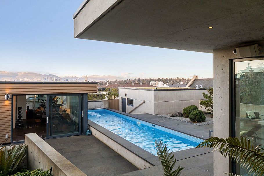 2723 W 30th Avenue Vancouver, BC - 36