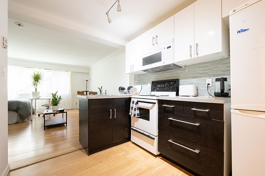 104 1940 Barclay Street Vancouver, BC - 8