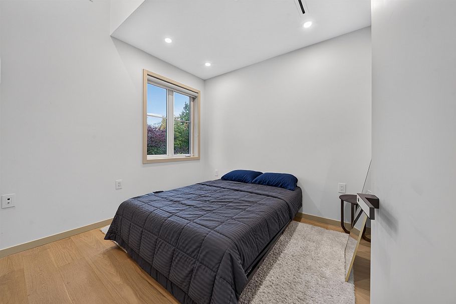 6664 Balsam Street Vancouver, BC - 16